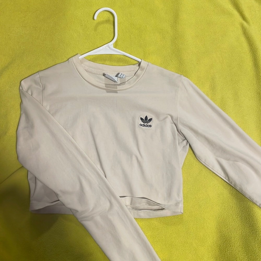 cropped adidas long sleeve shirt